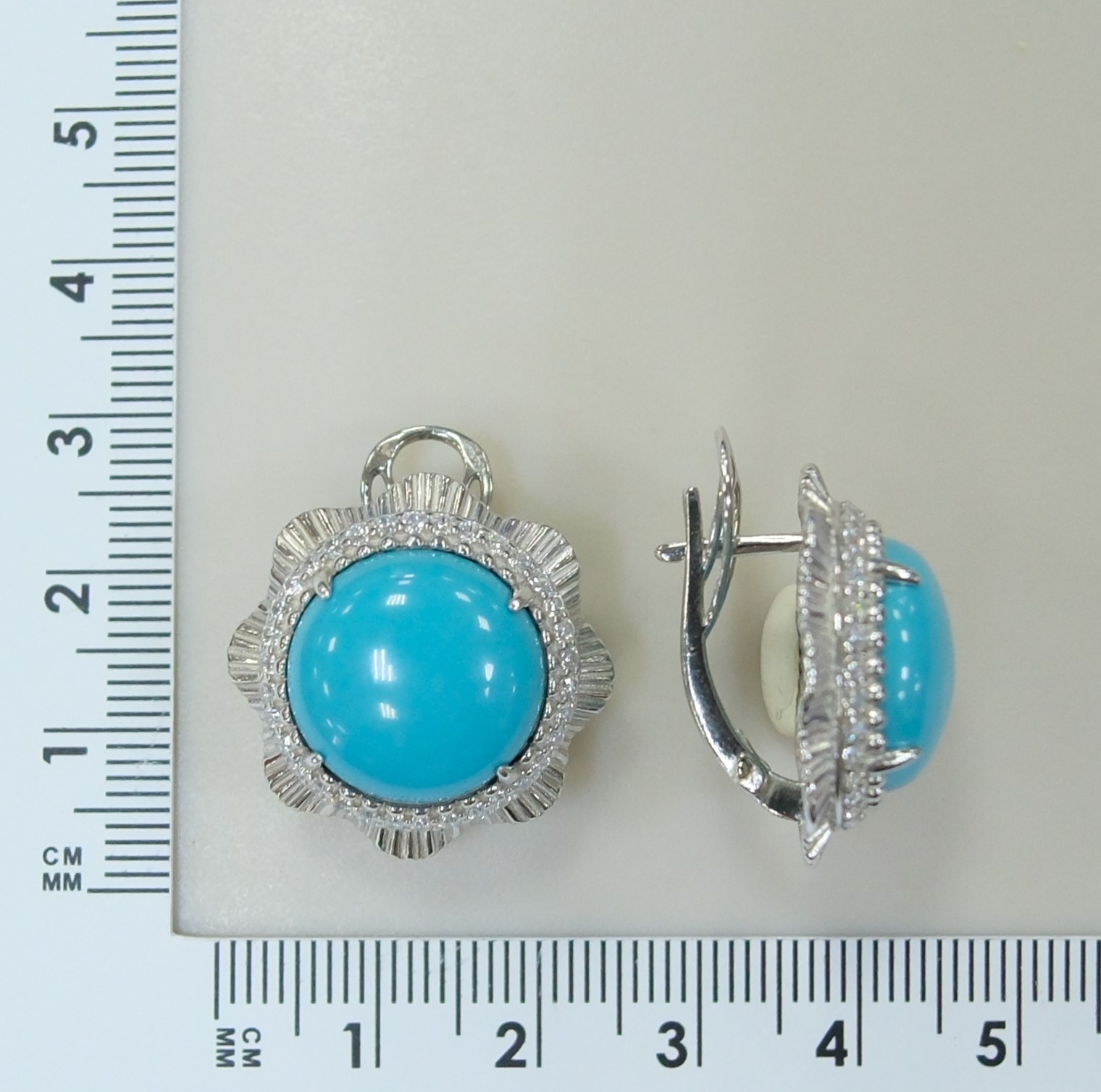 Серебряные серьги с бирюзой